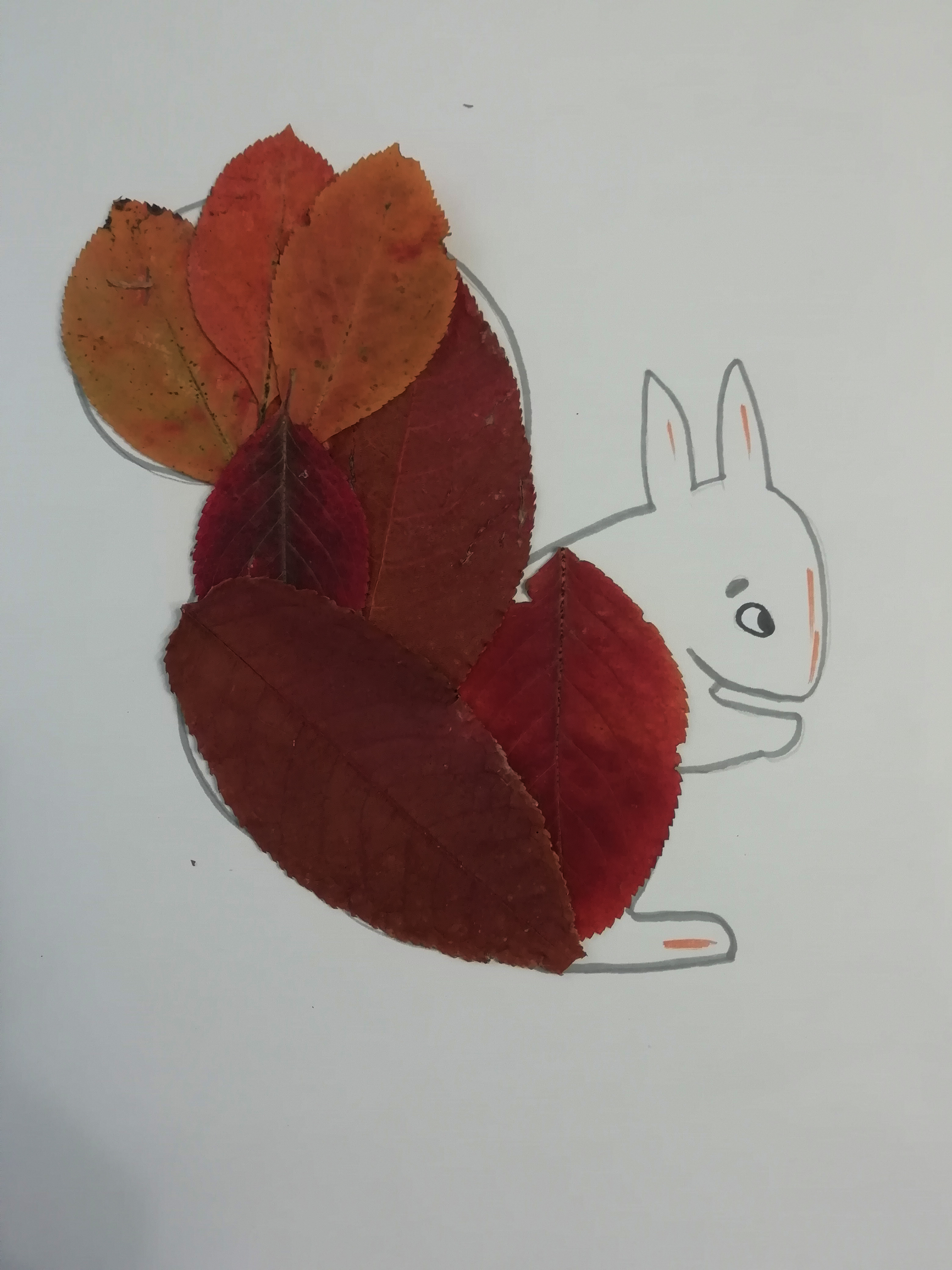 Аппликация из цветной бумаги на тему «Осень»